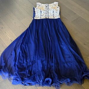 Women’s Navy Blue Dress with White Lace Bodice/ Indian gown dress.